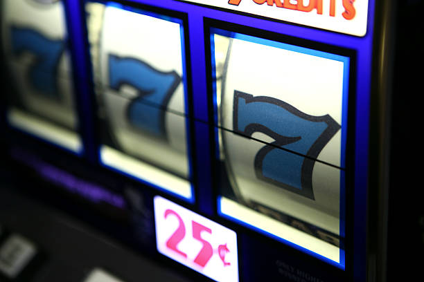 Sejarah Singkat Mesin Slot Online Terkait Carport